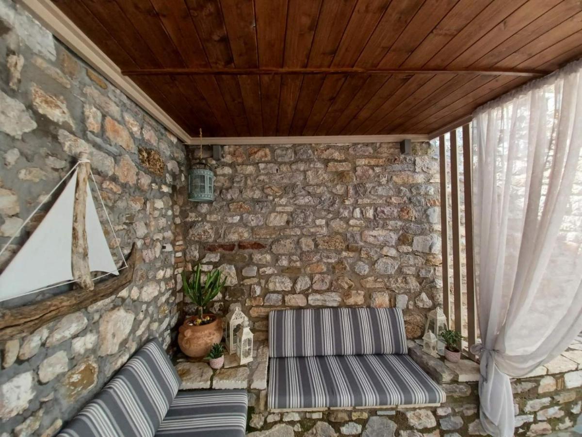 1571_ A2 Apartment Nafpaktos